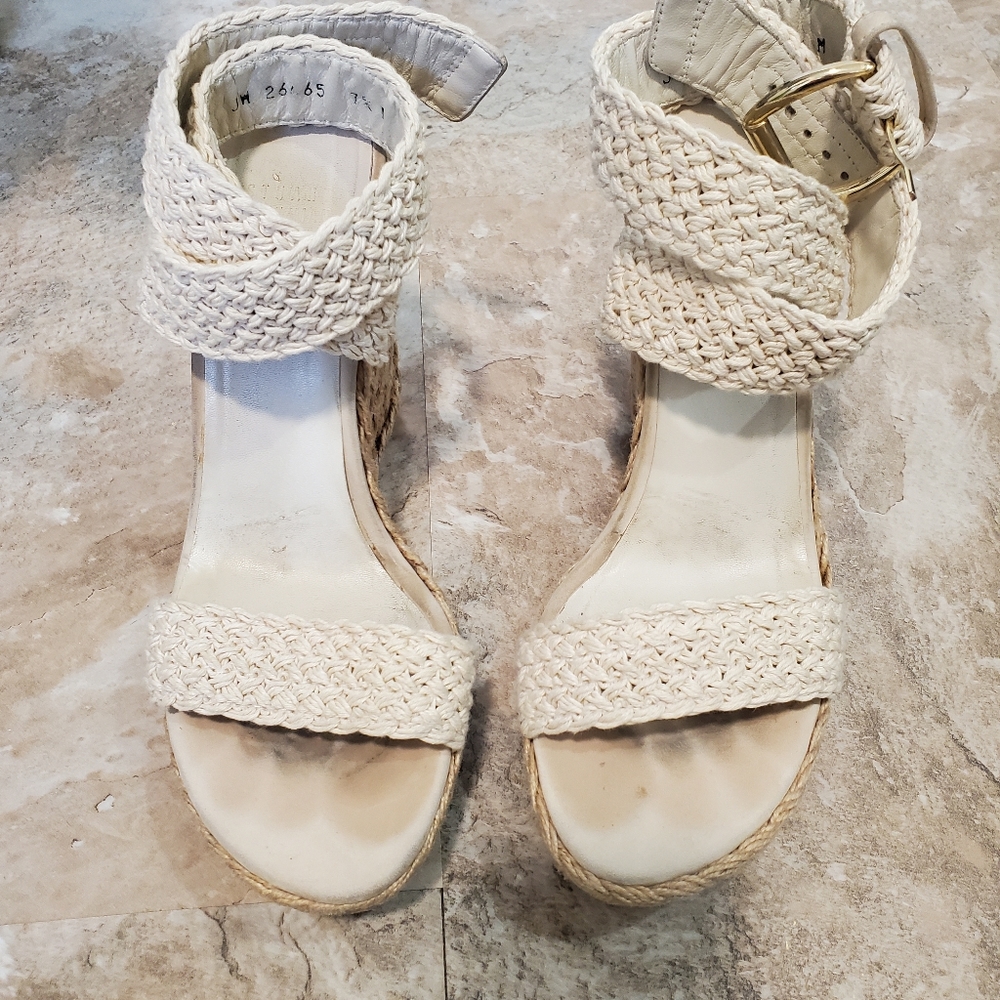 Stuart Weitzman sandals 7.5b